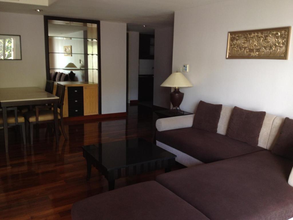 Gardengrove Suites 방콕 객실 사진