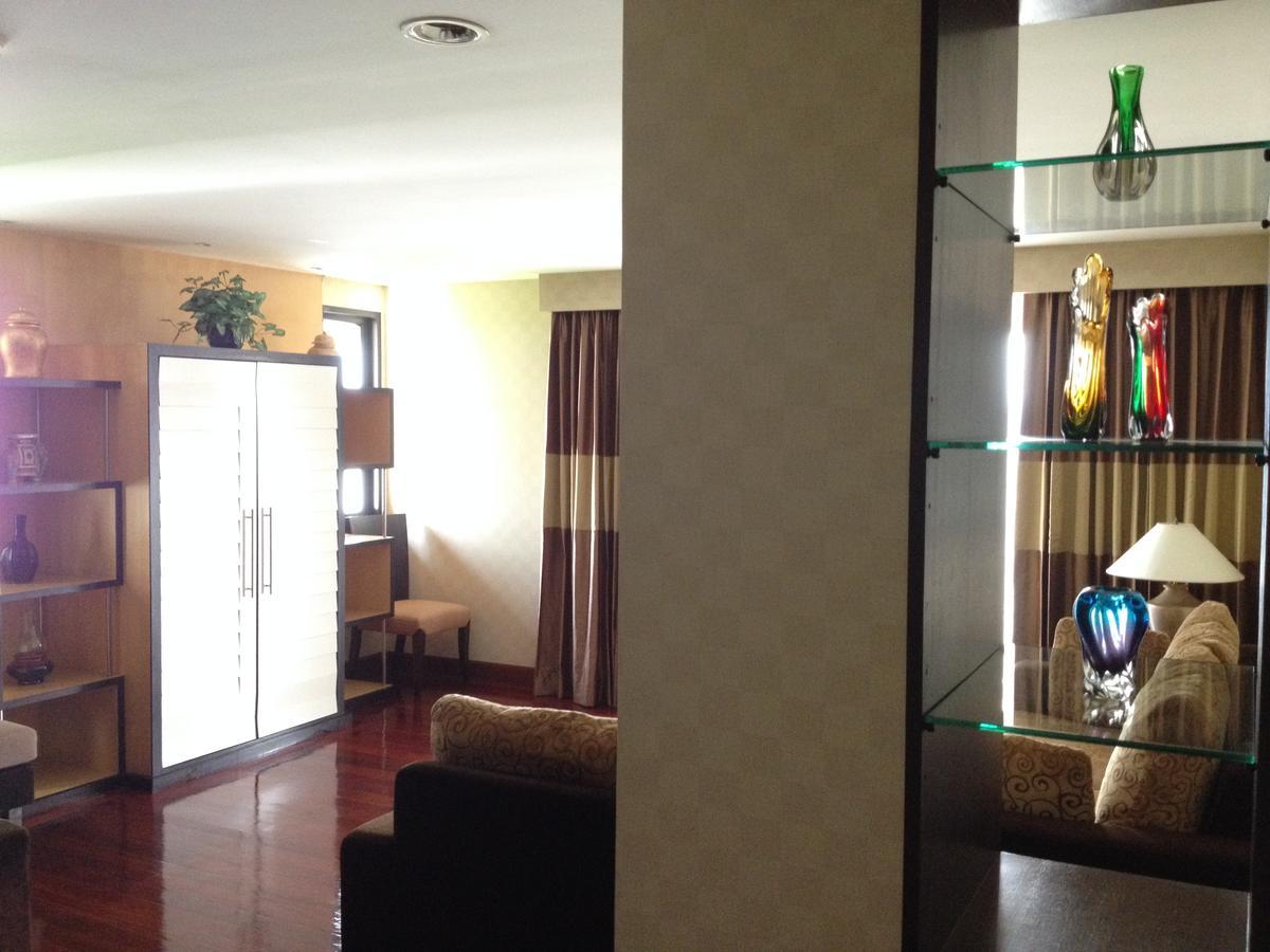 Gardengrove Suites 방콕 객실 사진