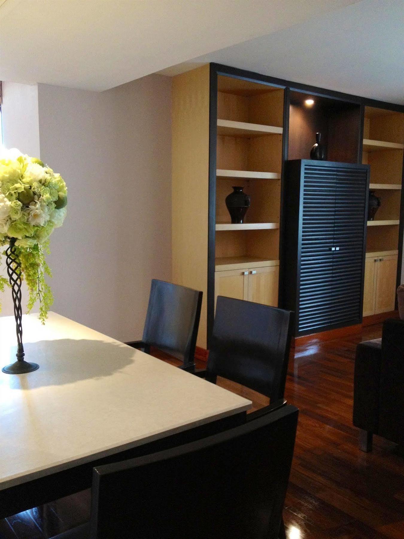 Gardengrove Suites 방콕 외부 사진