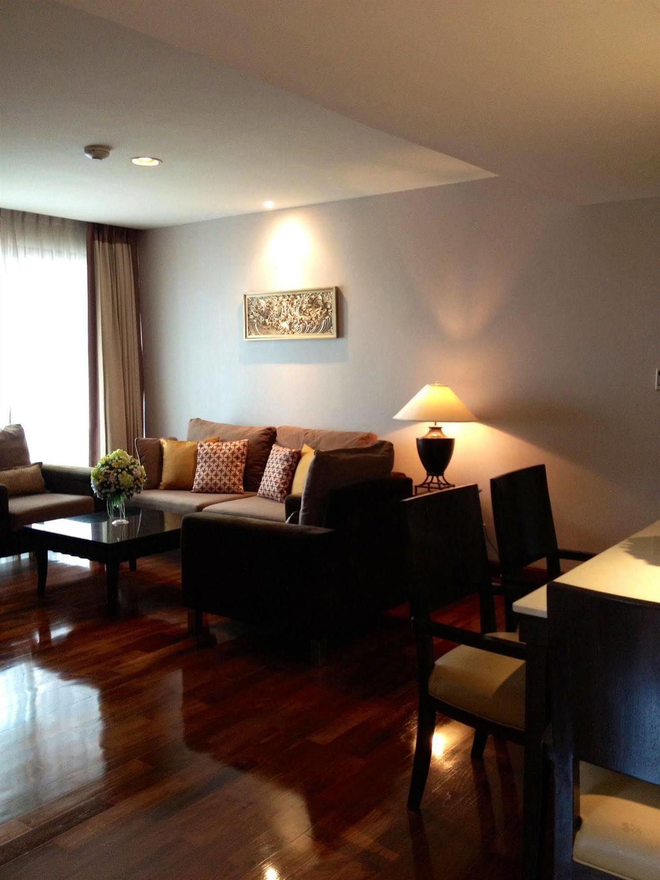 Gardengrove Suites 방콕 외부 사진