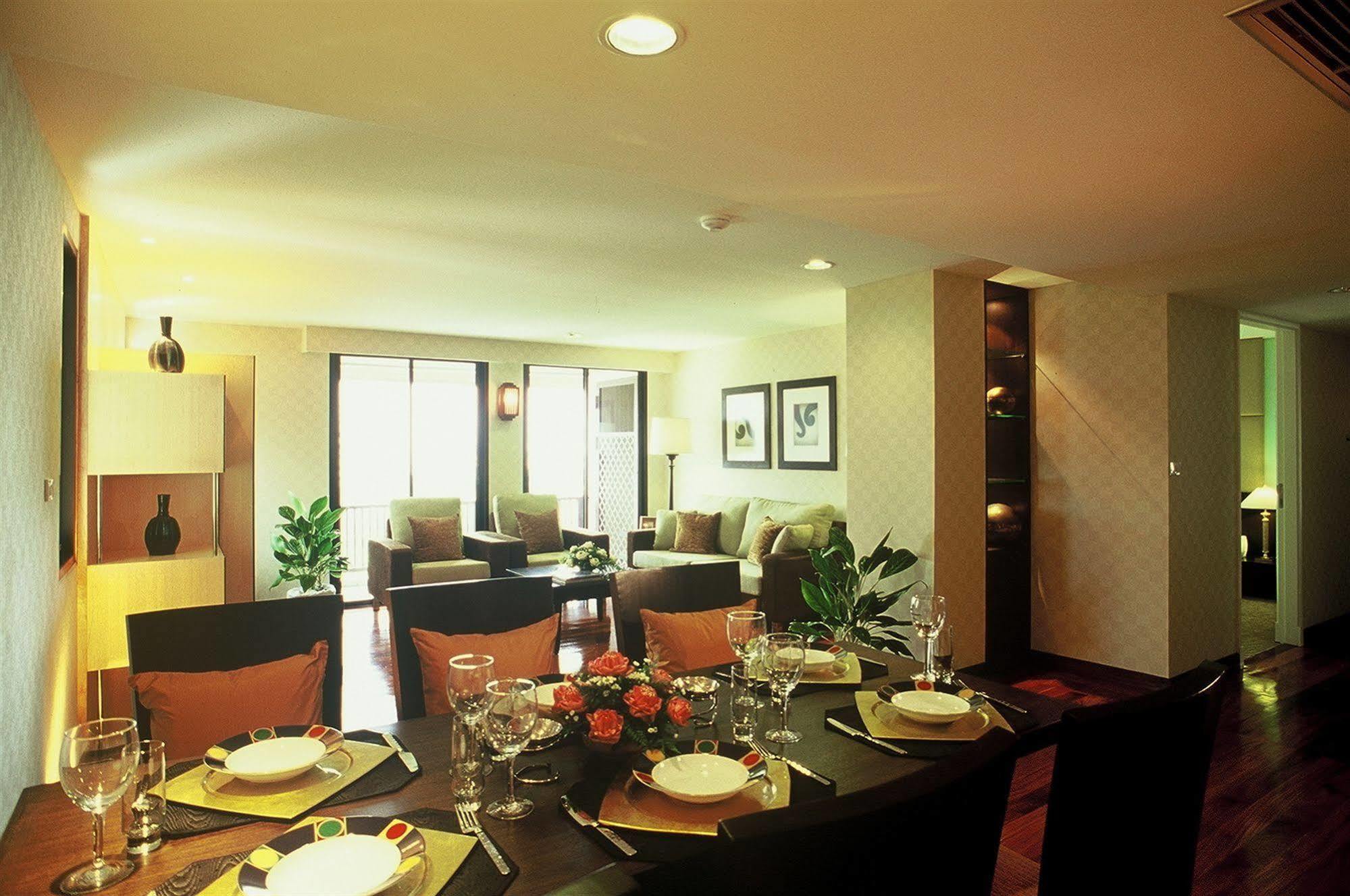 Gardengrove Suites 방콕 외부 사진