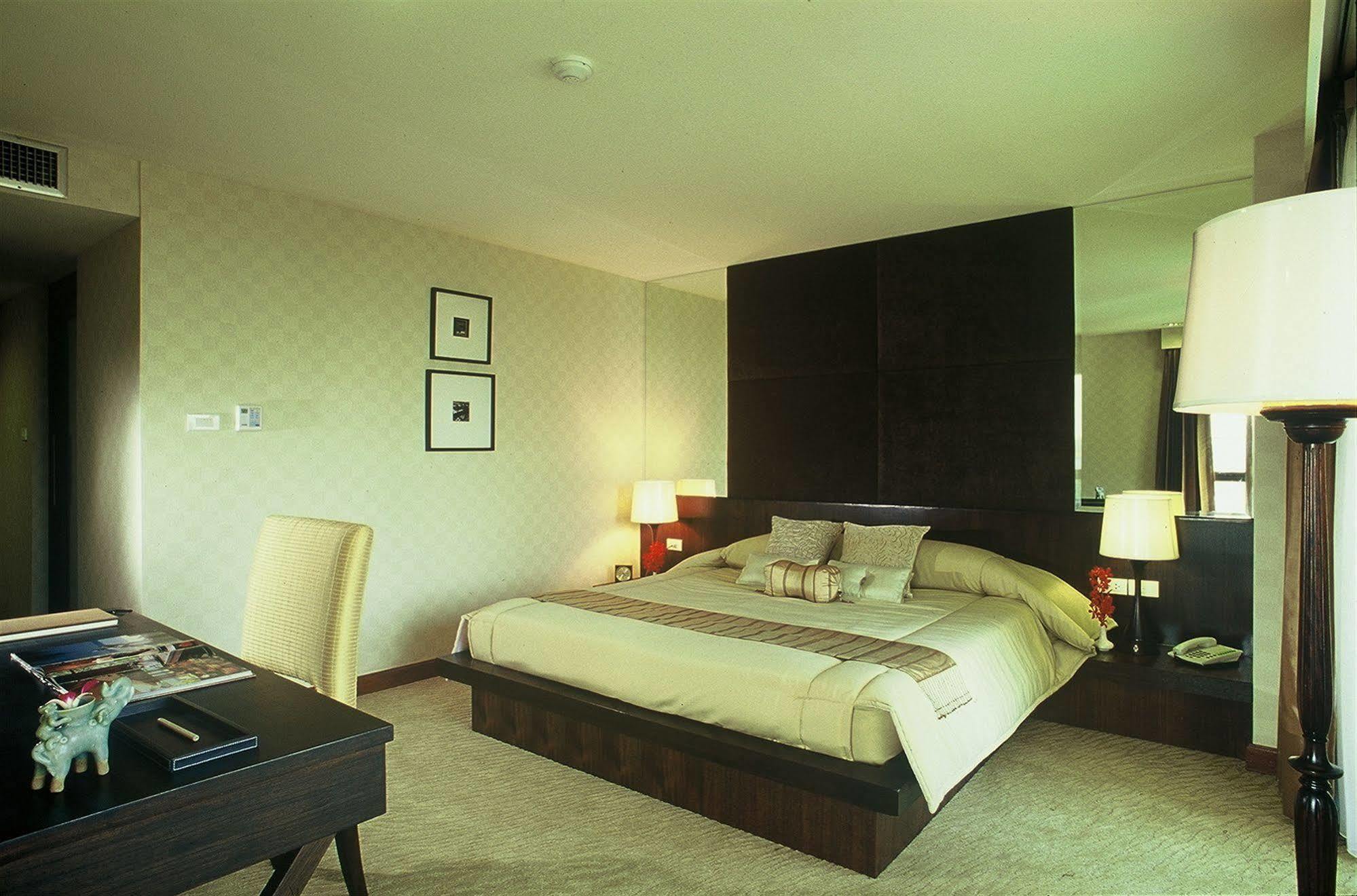 Gardengrove Suites 방콕 외부 사진